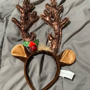 Sequince reindeer antlers with bell